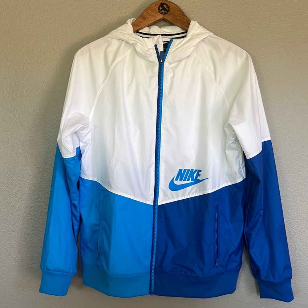 Nike jackets youth XL
